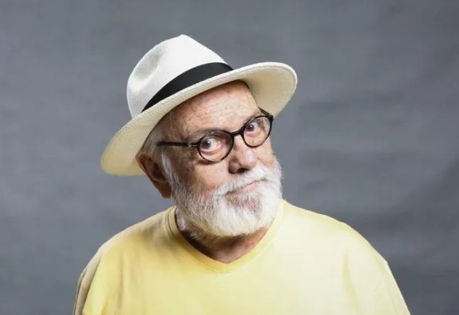 Ator Antônio Pedro morre aos 82 anos  