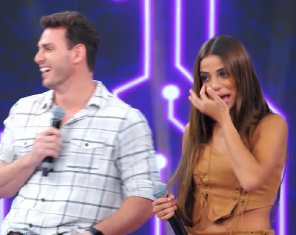 Lívia Andrade causa climão entre Key e João Gomes no Domingão