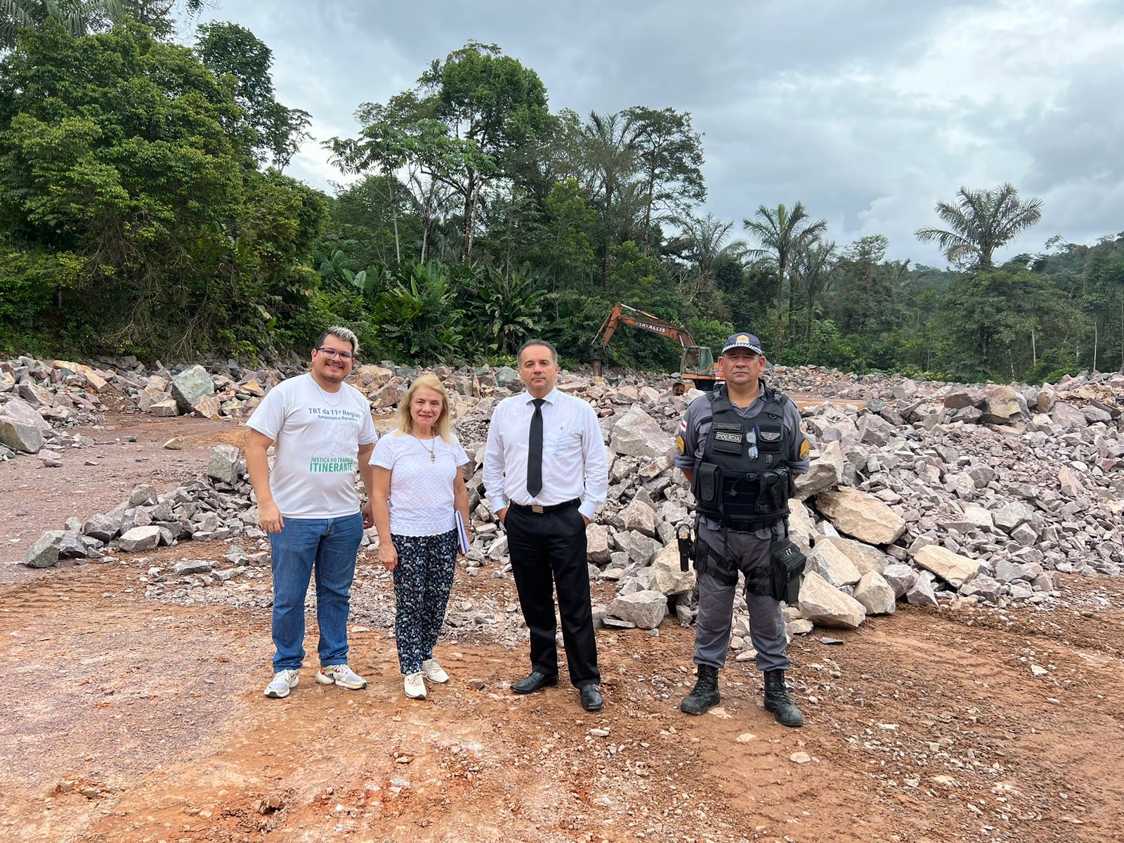 Inspeção do TRT flagra trabalhadores de pedreira em Presidente sem contratos assinados