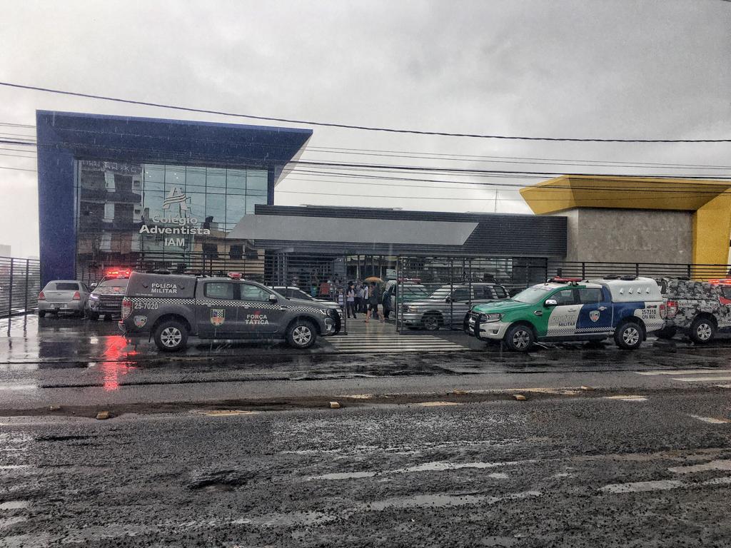 Com detector de metais, escolas adotam medidas de segurança após ataque no Colégio Adventista em Manaus