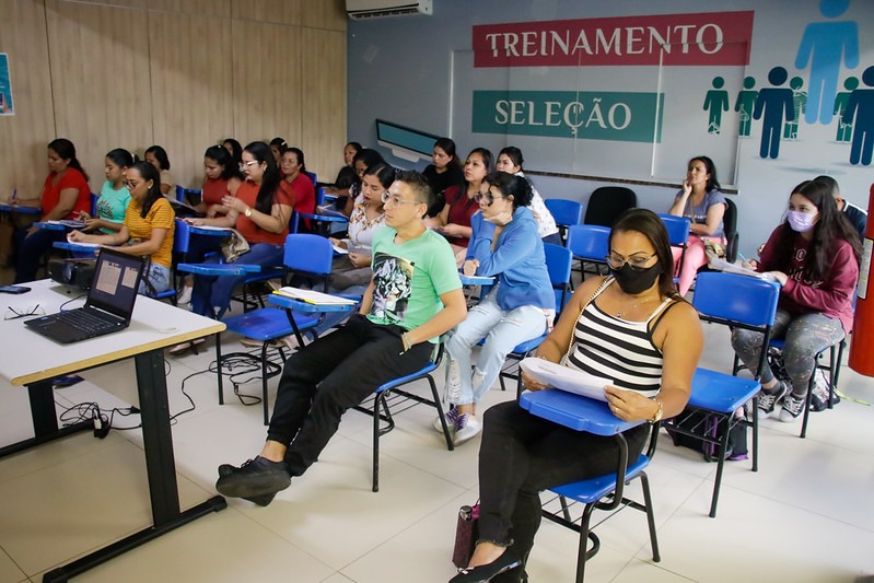 Prefeitura oferta 96 vagas em cursos gratuitos de qualificação profissional em Manaus
