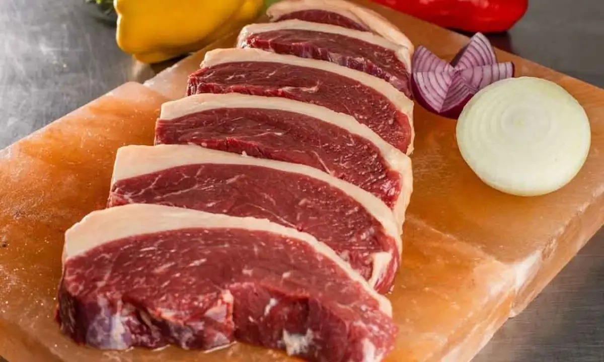 Dia Livre de Impostos em Manaus tem promoção de cerveja e picanha