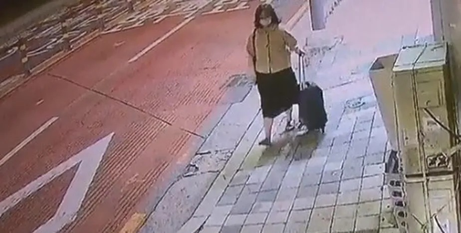 Obcecada por histórias de crimes reais mata e esquarteja mulher “por curiosidade”