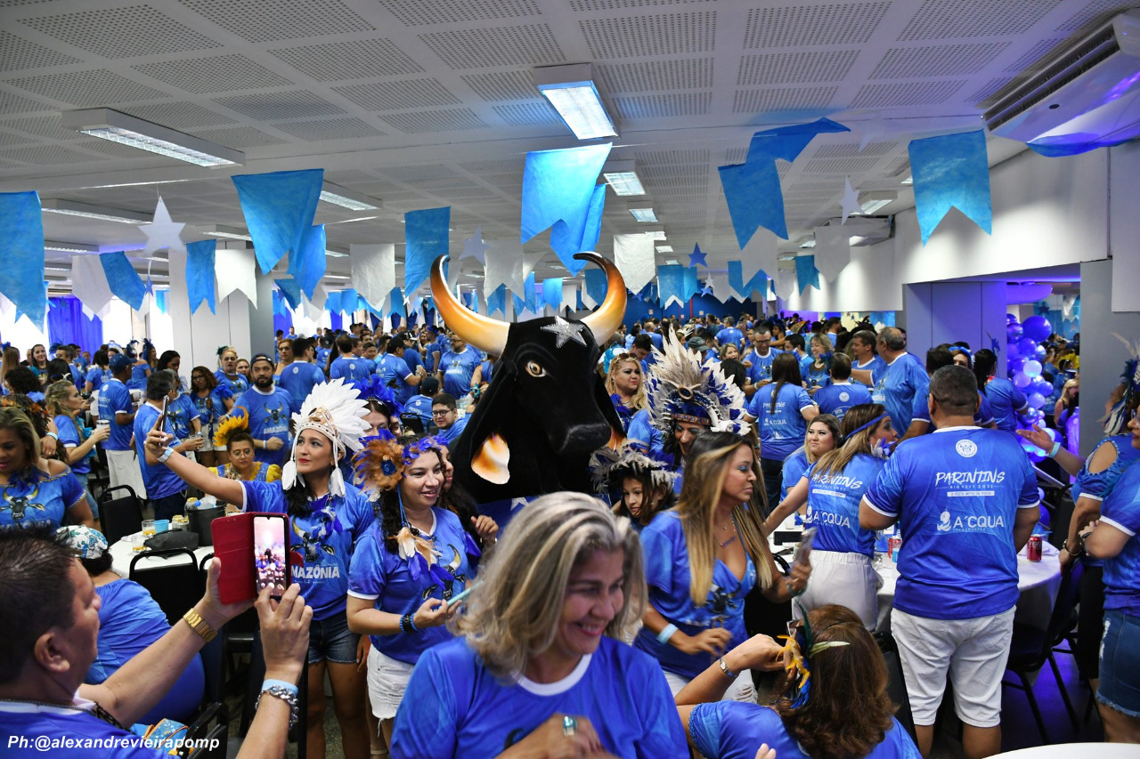 Caprichoso se despede rumo a Parintins com fim de semana azul em Manaus; veja programação