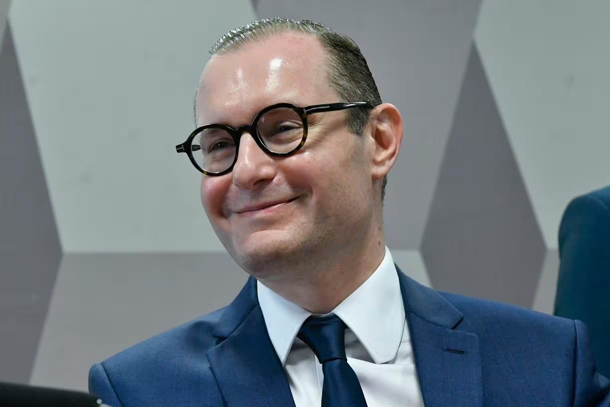 Senado aprova Cristiano Zanin como novo ministro do Supremo Tribunal Federal