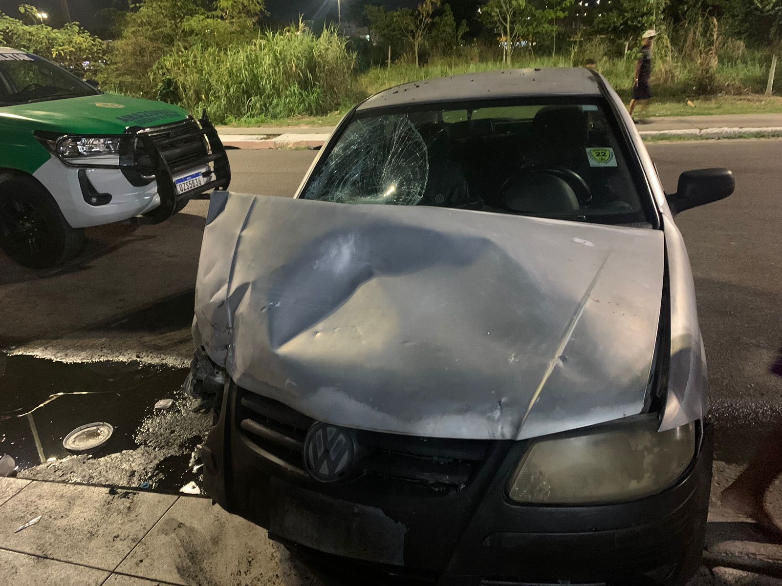 Motorista dorme ao volante e atropela homem em Manaus 