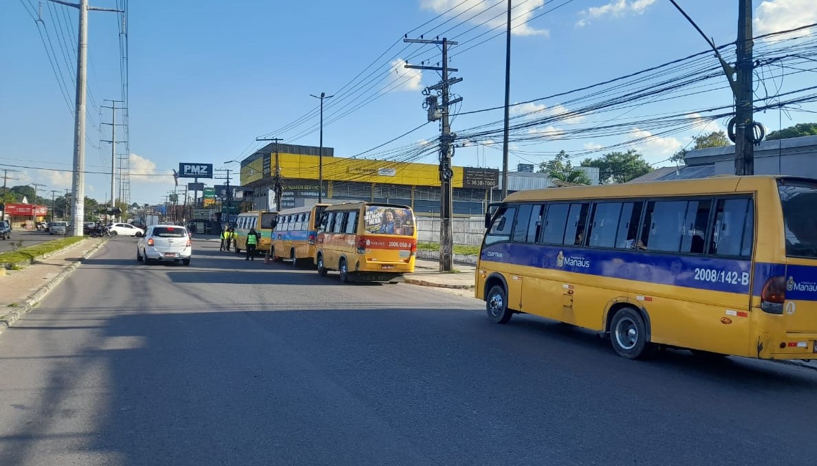 Motorista de ‘Amarelinho’ é flagrado dirigindo sem CNH em Manaus
