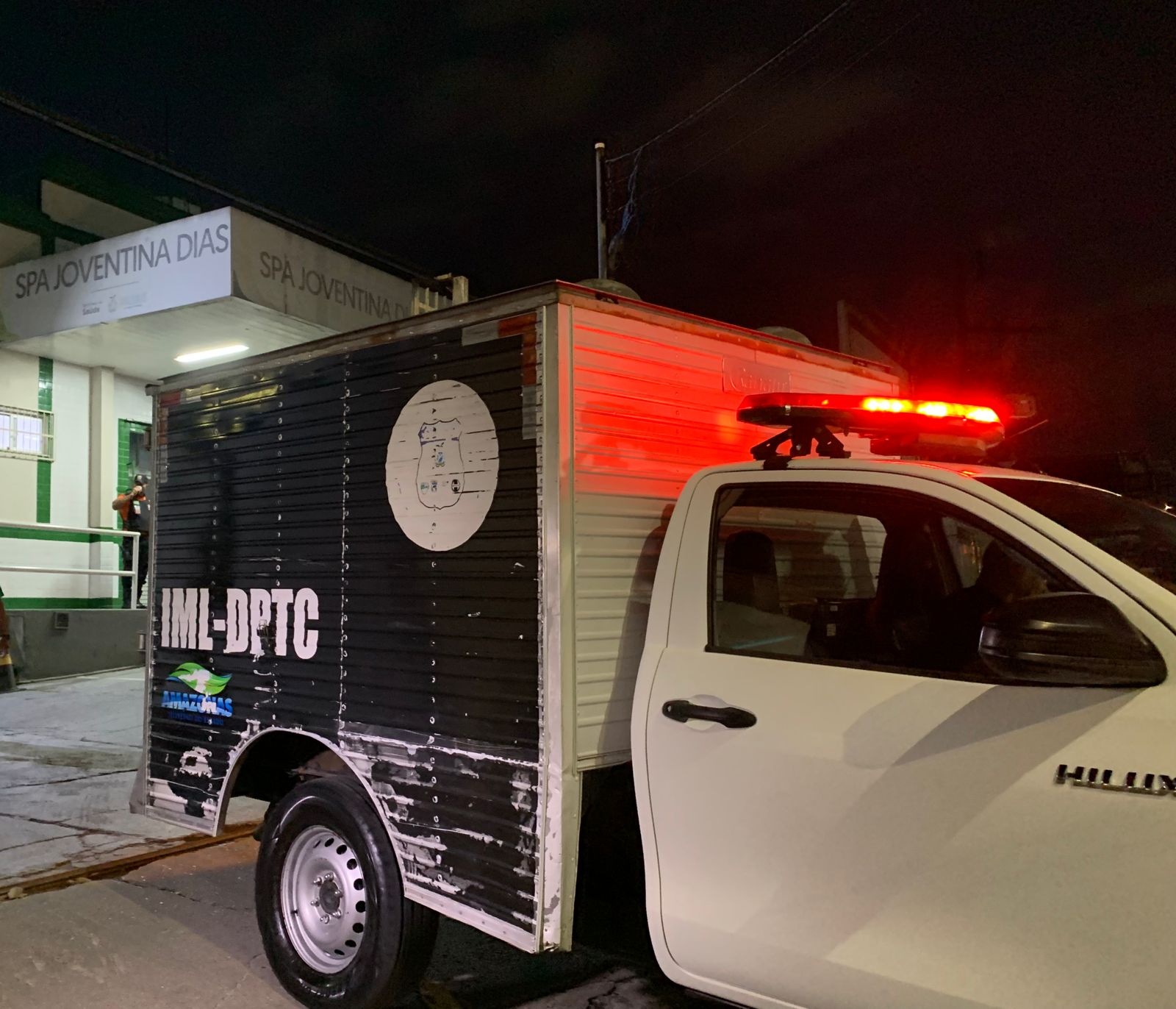 Jovem baleado na cabeça em Manaus estava retornando do trabalho, diz família