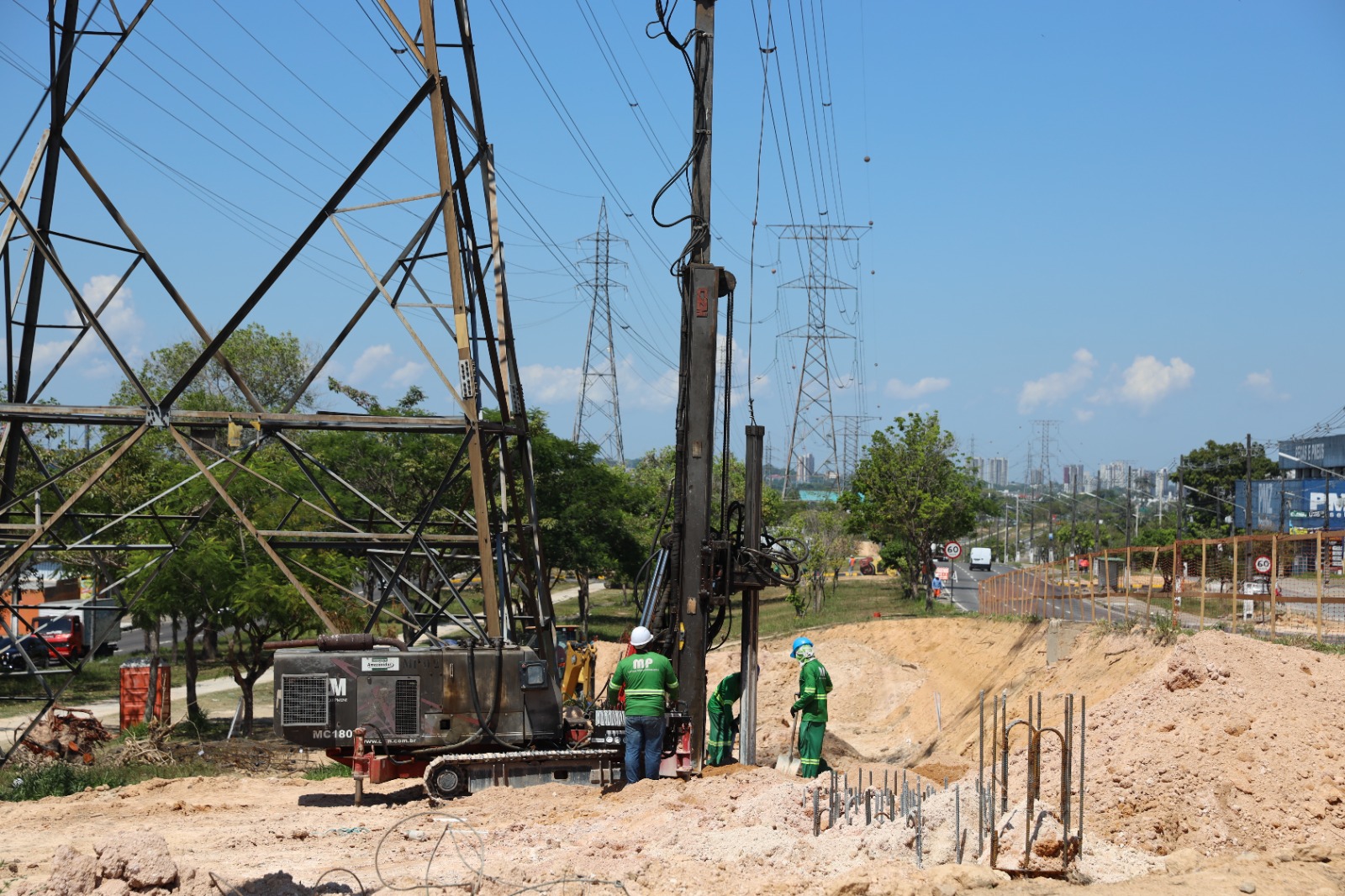 Interdição da Avenida das Torres é adiada em Manaus