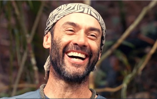 Dedé vence 'No Limite- Amazônia' e fatura prêmio de R$ 500 mil