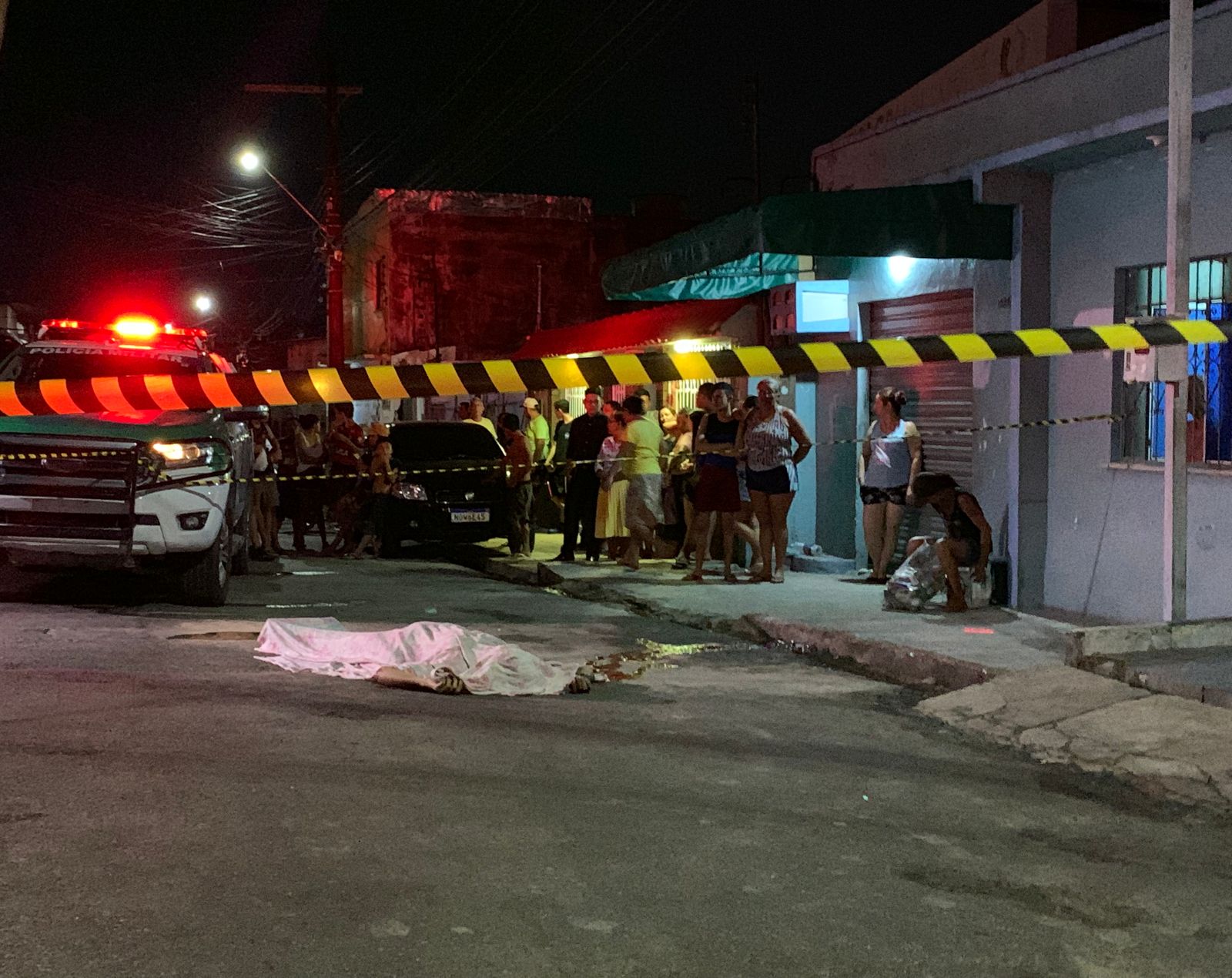 Jovem é morto com tiros na cabeça em Manaus