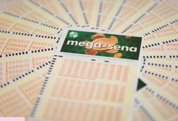 Mega-Sena pode pagar R$ 55 milhões nesta terça