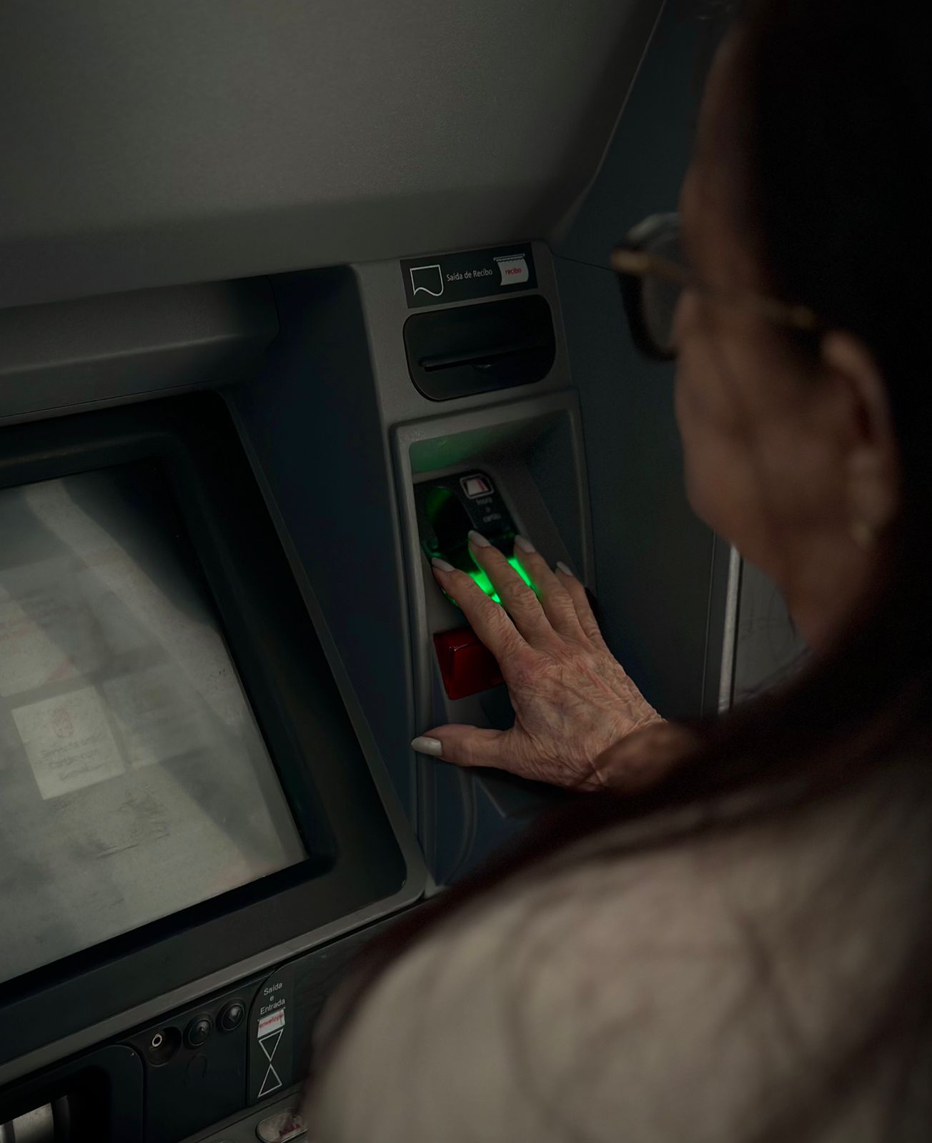 Polícia alerta para golpes contra idosos em agências bancárias no Amazonas