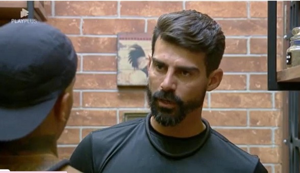 Radamés aconselha Yuri após roça: 'Hora de ter humildade'