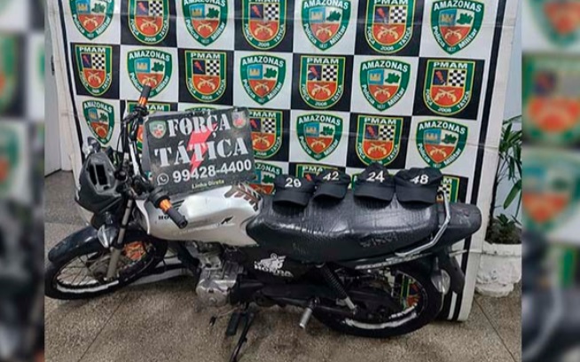 Suspeito é preso com moto com placa adulterada em Manaus