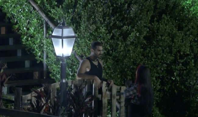 Alicia diz que ouviu barulho de tiros em A Fazenda