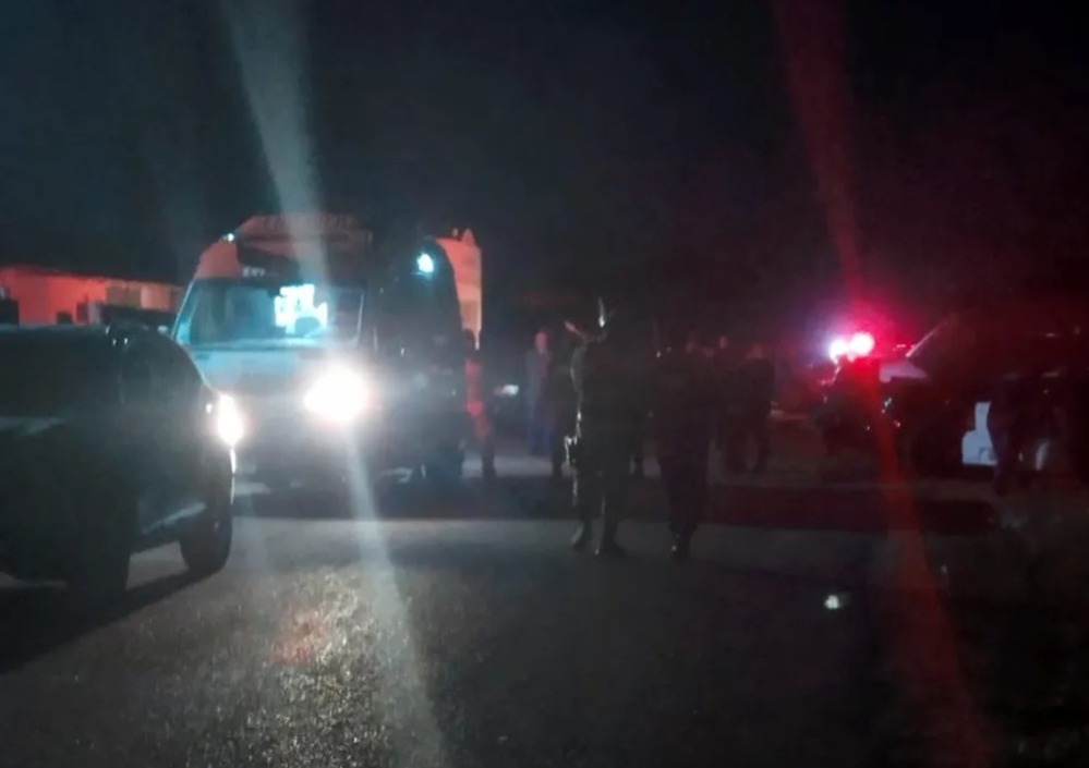 Rebelião em presídio de segurança máxima chega a 23h; veja o que se sabe