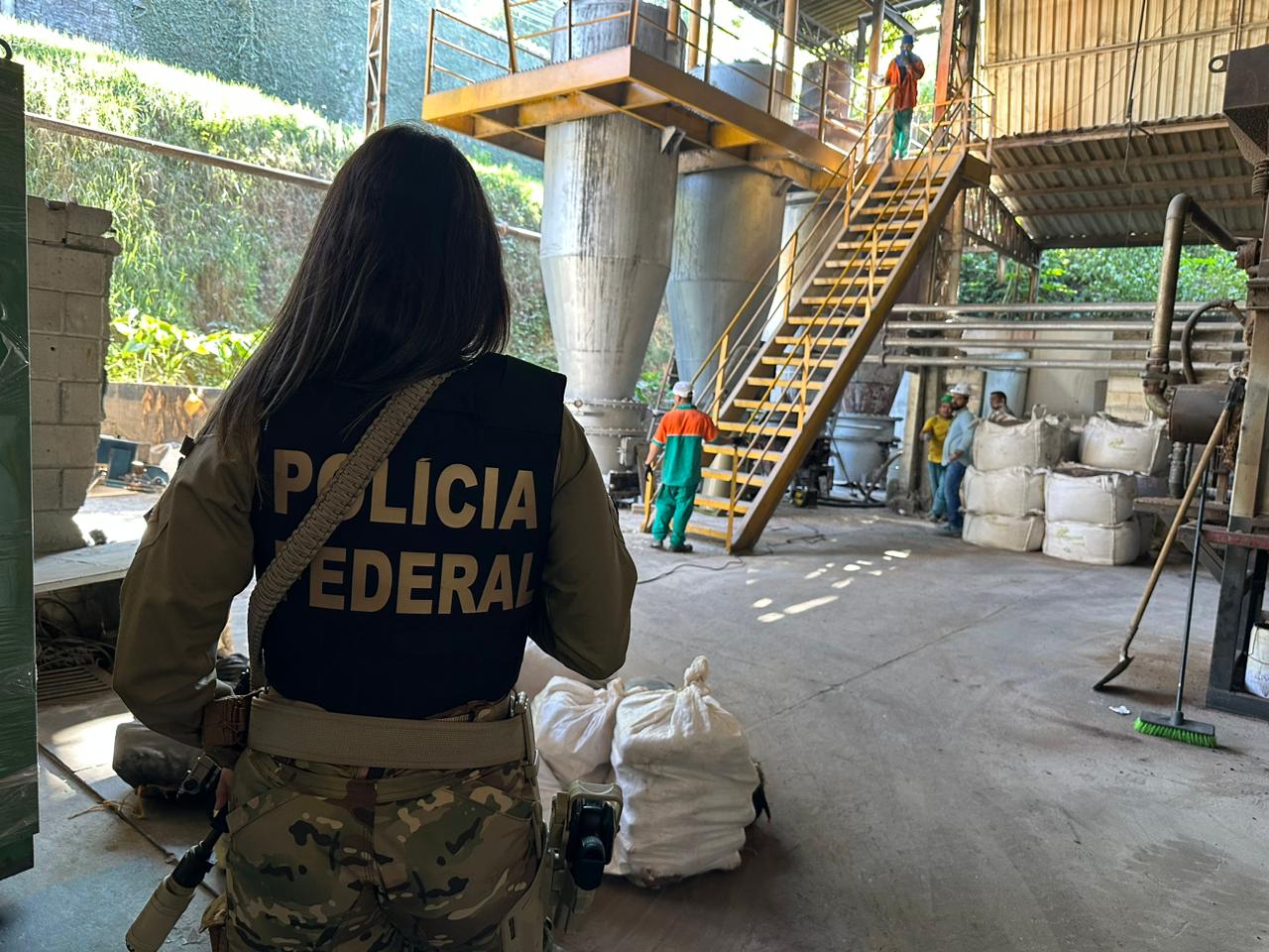 Operação da PF destrói 1,6 tonelada de drogas apreendidas no Amazonas