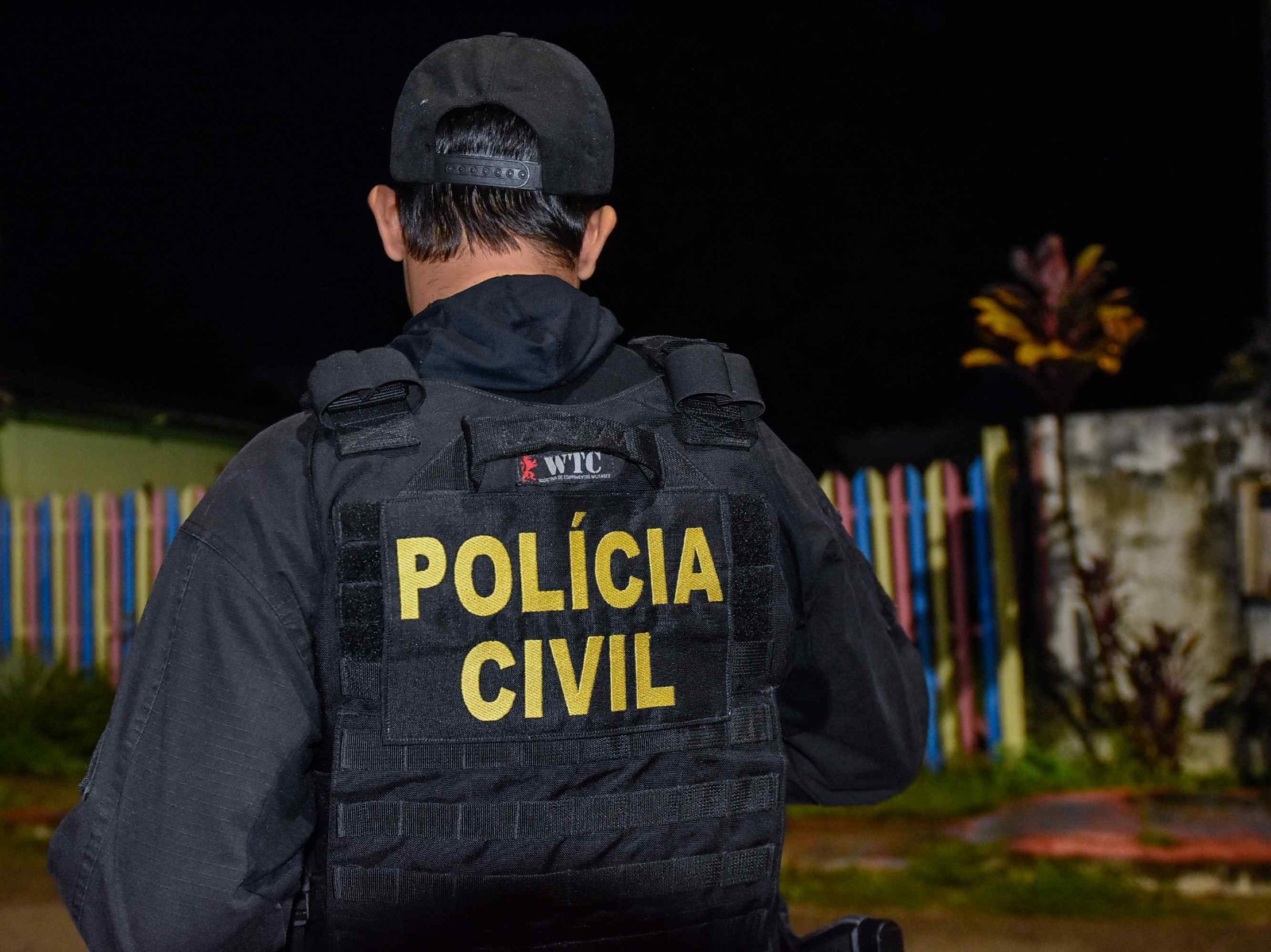 Homem é preso por estuprar jovem na saída de festa e divulgar fotos íntimas no Amazonas