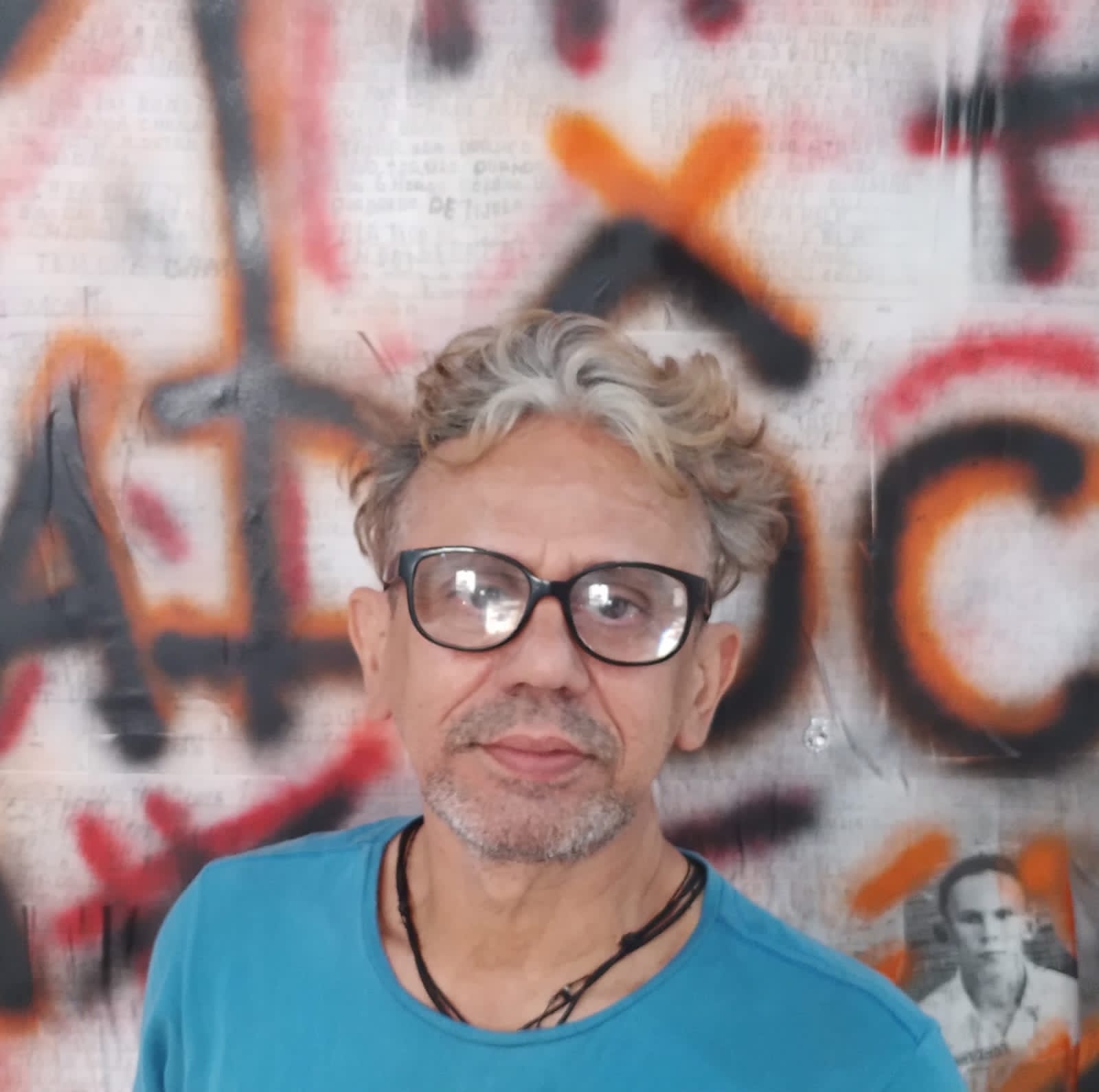 Exposição ‘InvaZor Mira y Cura’ em Manaus celebra carreira artística de Cristóvão Coutinho