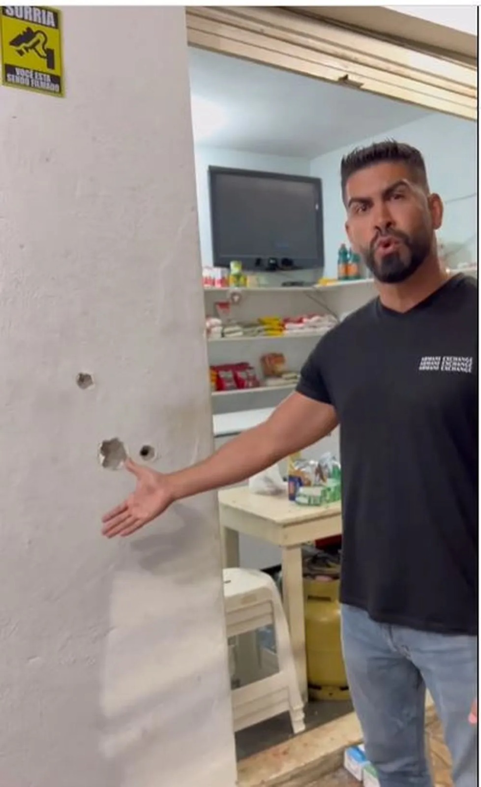 Vereador diz que teve casa atacada a tiros à luz do dia