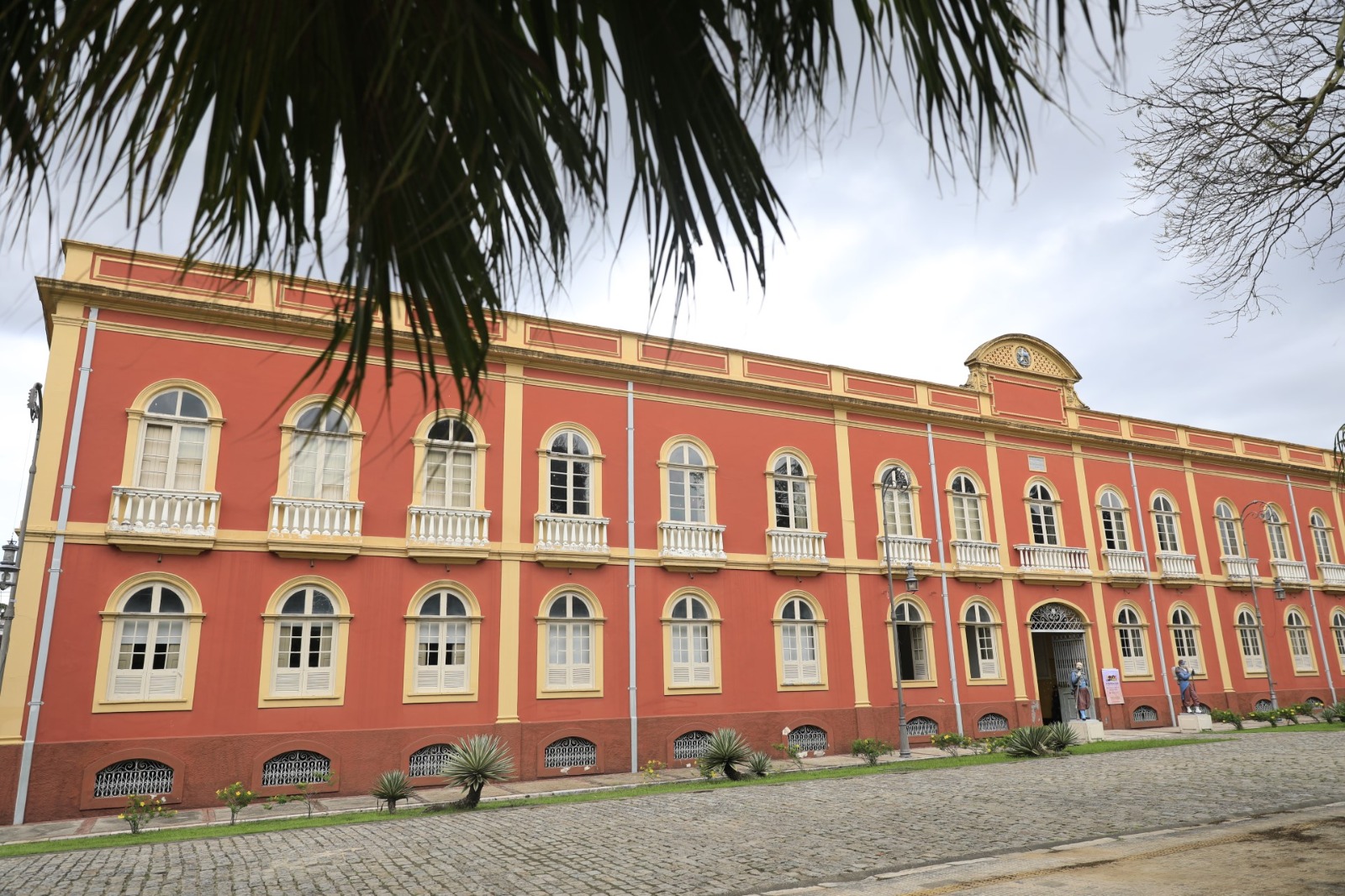 Festival Amazonas de Dança apresenta palestras e oficinas no Palacete Providencial