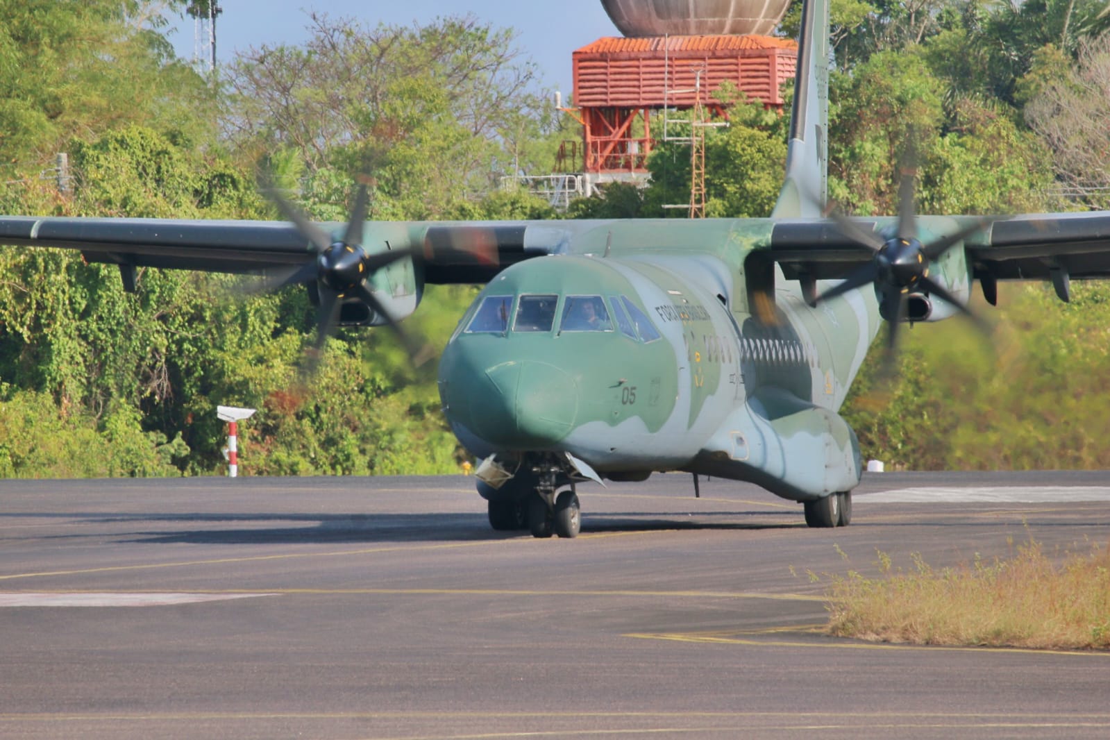 Corpos das últimas vítimas de acidente de avião em Barcelos são liberados e seguem para Minas Gerais