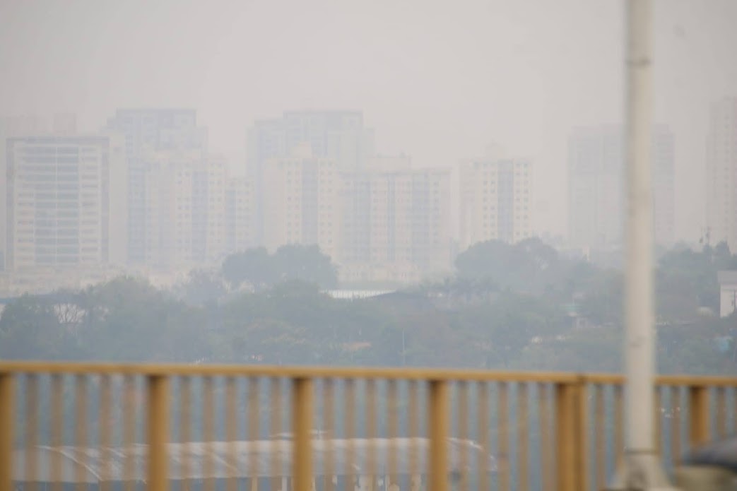 Sob cortina de fumaça intensa, Manaus terá outro dia de calor escaldante