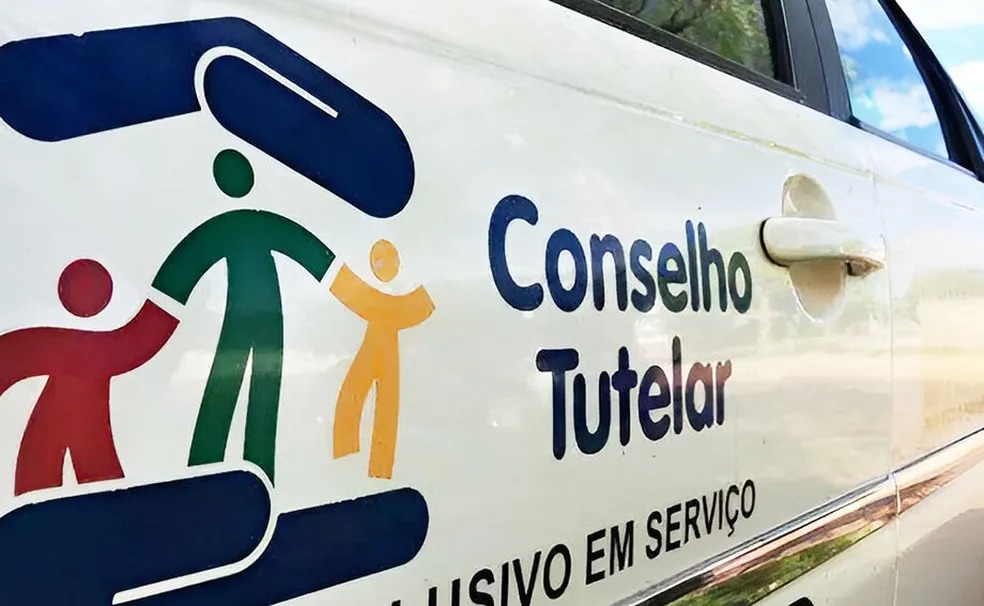 Homem é preso ao xingar PM durante eleição para conselheiro tutelar
