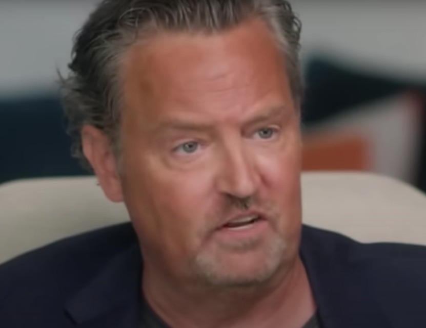Polícia detalha o que encontrou na casa de Matthew Perry, ator de 'Friends'