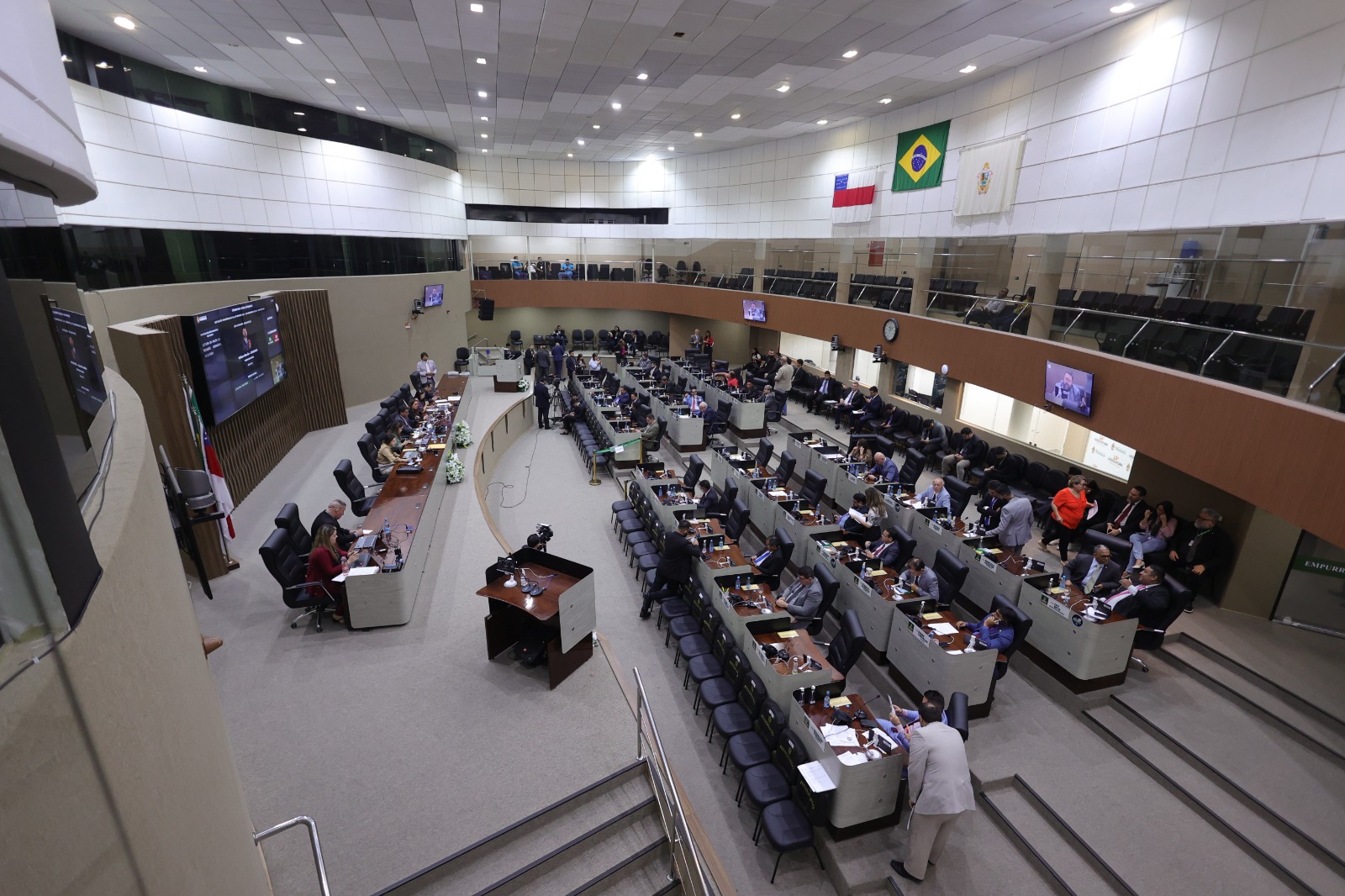 CMM não autoriza Prefeitura de Manaus a contrair empréstimo de R$ 600 milhões