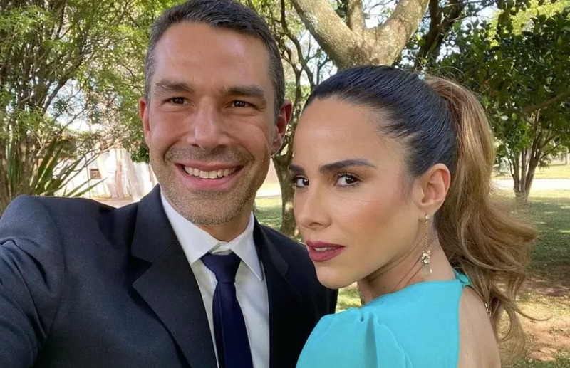 Wanessa nega que jogou álbum de casamento e explica o que pode ter acontecido