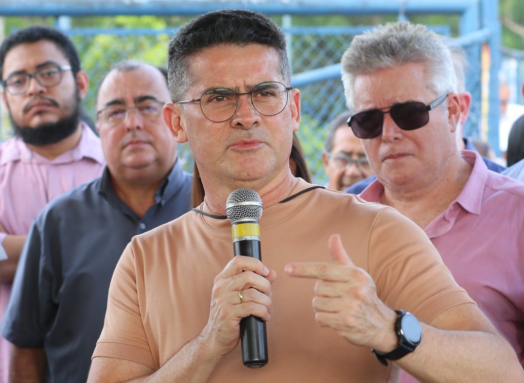 Prefeito vai a Brasília em busca de recursos para novas obras em Manaus