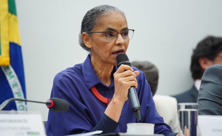 Marina Silva vai à Câmara explicar medidas do governo que estariam prejudicando setor agrícola