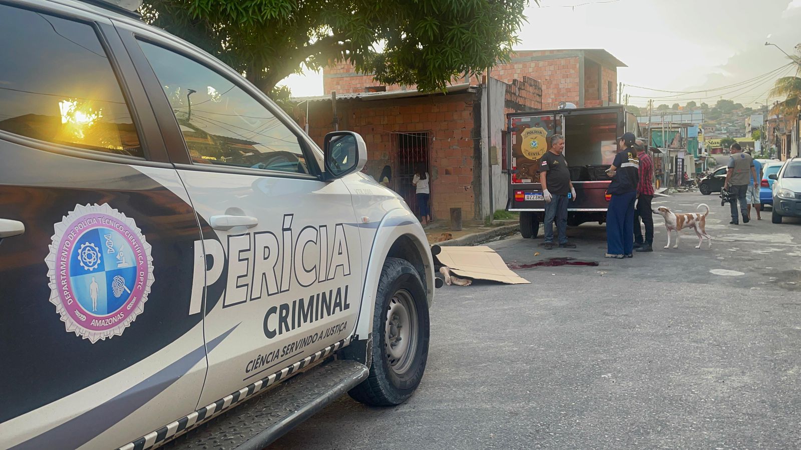 Homem é morto a tiros a caminho de casa em Manaus