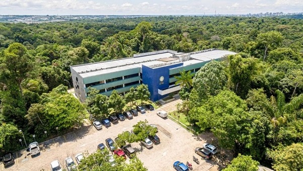 Cerca de 2,4 mil aprovados no Sisu são afetados pela suspensão de matrículas na Ufam