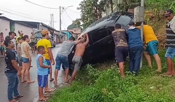 Motorista de app cai em emboscada e é baleado ao aceitar corrida no Jorge Teixeira