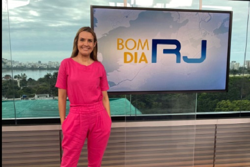 Globo adverte jornalista Silvana Ramiro por fazer 'bico' em banco