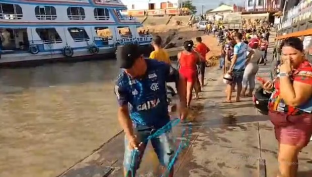 Estivador desaparece ao cair de balsa no Rio Amazonas