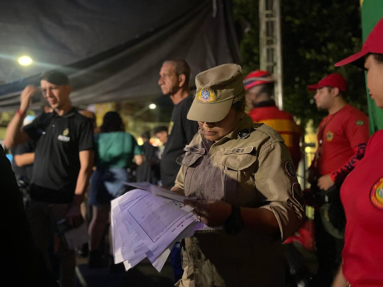 Mais de 60 bandas e blocos de rua são fiscalizados durante carnaval em Manaus