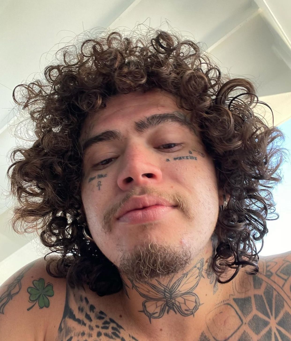  Após flagra com modelo do Onlyfans, Whindersson faz reflexão sobre amor verdadeiro