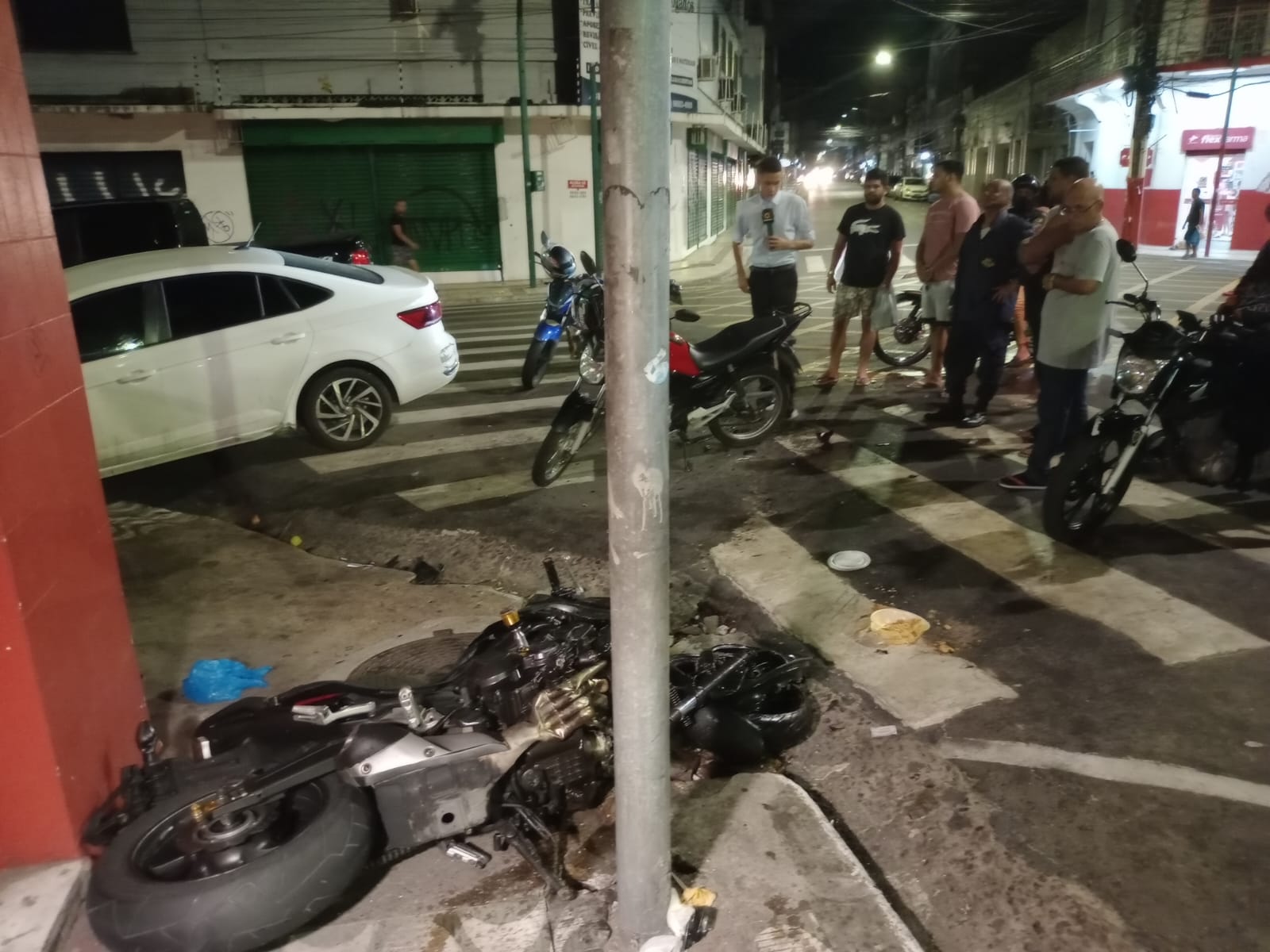 Motociclista morre em grave acidente na véspera de Natal em Manaus