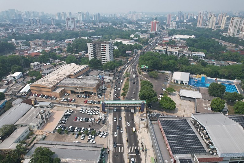 Alargamento da Av. Ephigênio Salles deve ser concluído até sexta-feira