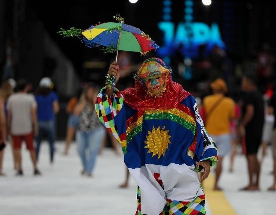 Banda do Galo de Manaus agita terça-feira gorda de Carnaval com mais de 20 atrações