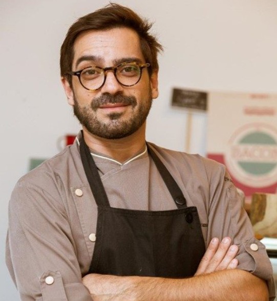 Apresentador do GNT é espancado ao ter casa invadida durante assalto