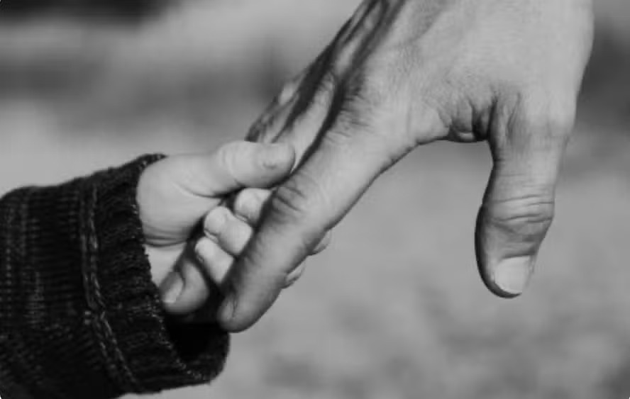 Homem que descobriu não ser pai biológico da filha tem indenização negada pela Justiça