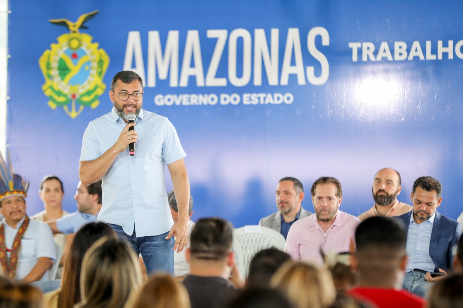 Wilson Lima diz que dará apoio à prefeitura para retirada de flutuantes do Tarumã