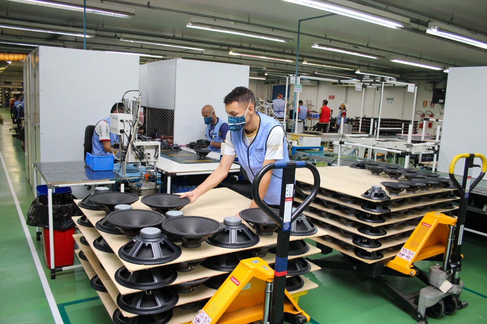 PIB do Amazonas cresce mais de 2% 