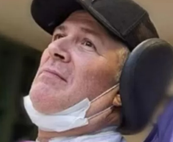 Mingau, do Ultraje a Rigor, vai passar por cirurgia no crânio