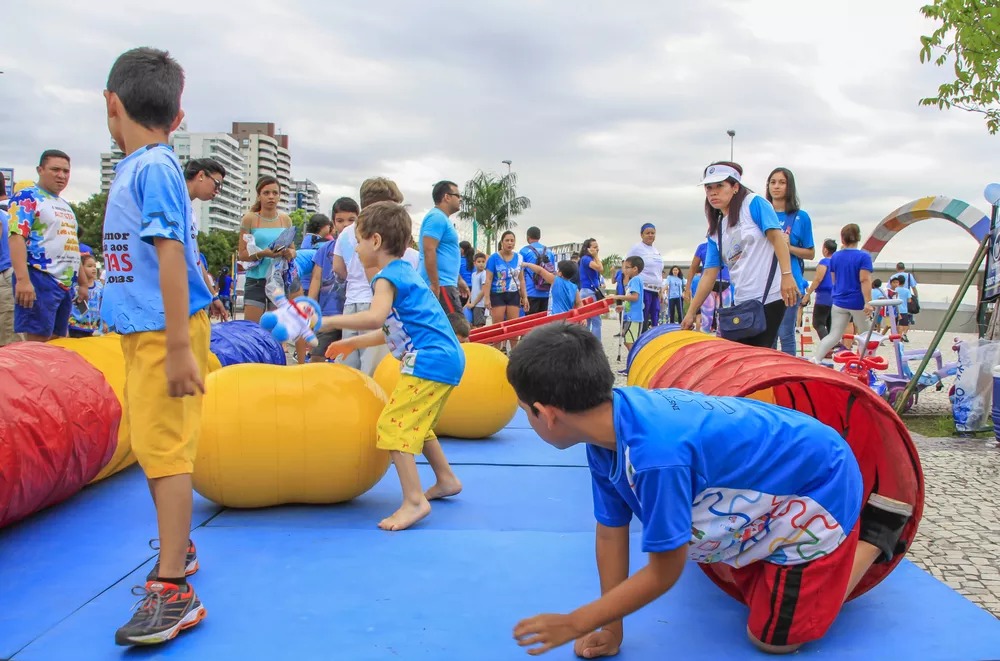 Ação social para pessoas com autismo acontece neste sábado no parque Amazonino Mendes